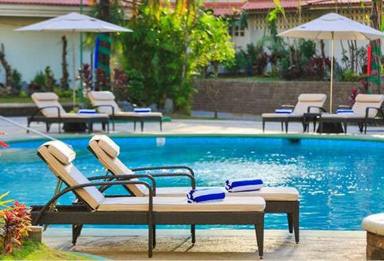 Quest Conference Center, Clark 4*